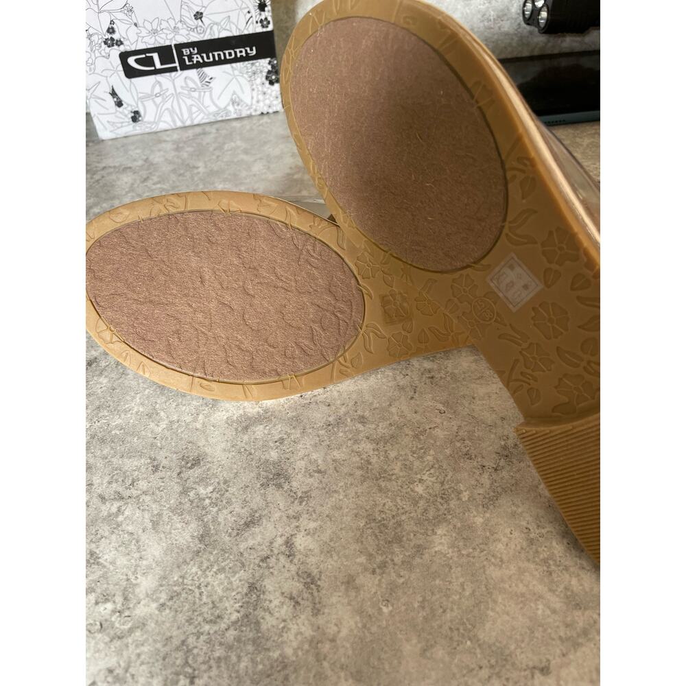 Chinese Laundry Natalina micro suede sandal Size 7.5 taupe suede - Picture 4 of 4